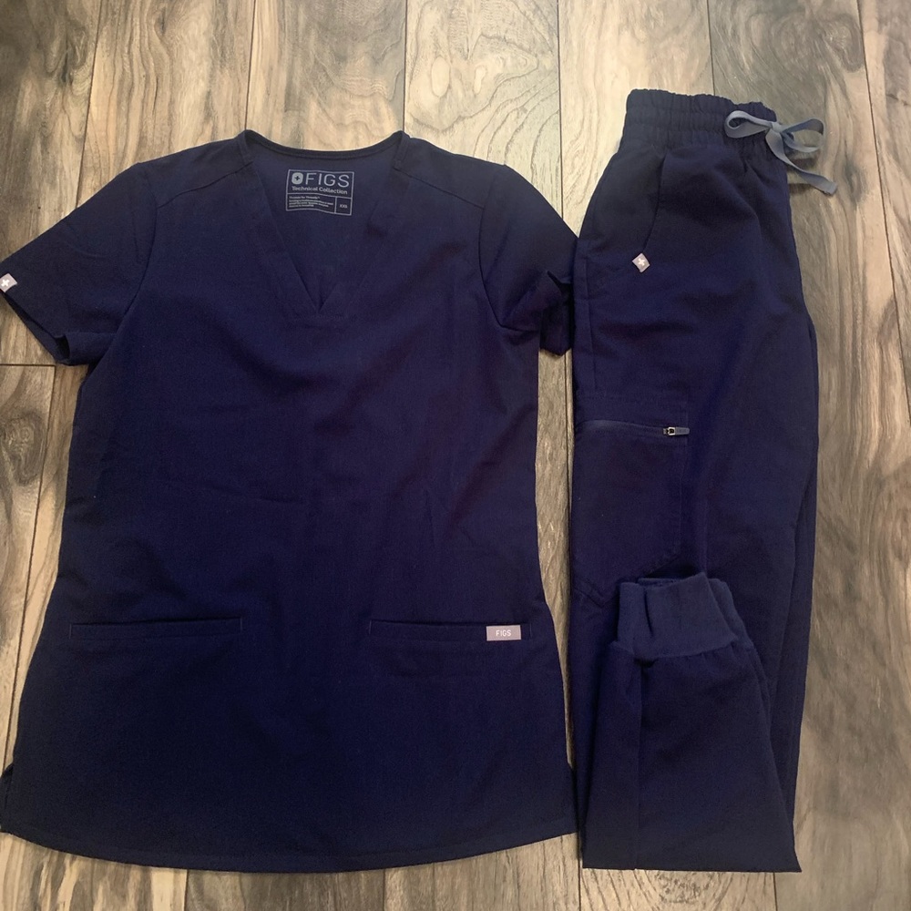 navy figs xxs scrub set